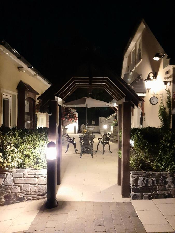Riverside Lodge Carlingford Exterior foto